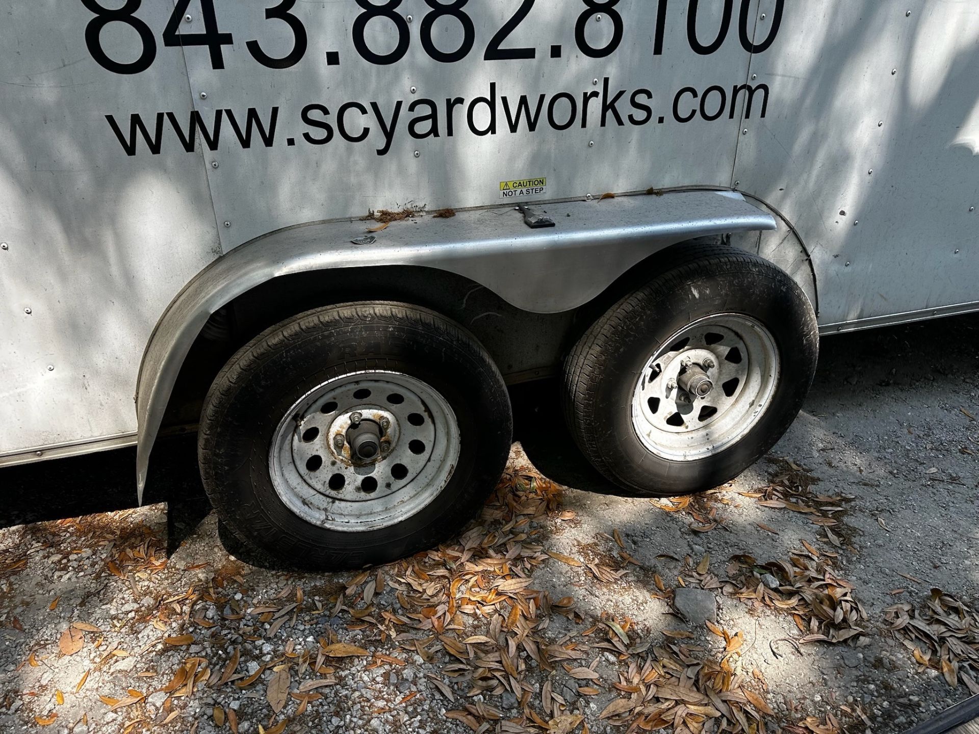 Enclosed Trailer - Image 11 of 12