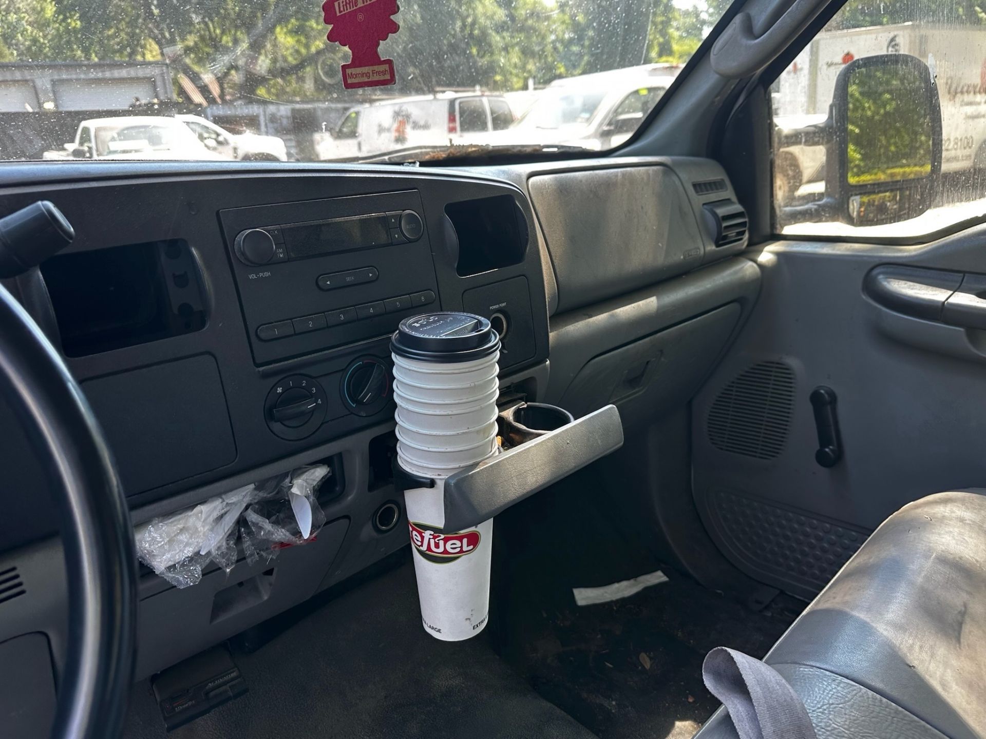 2007 Ford F250 XL SuperDuty - Image 14 of 17