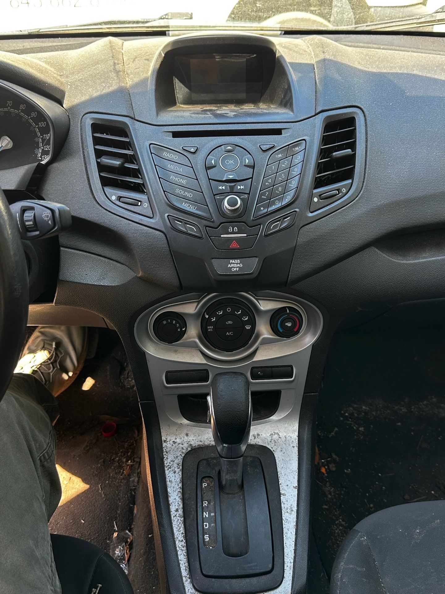 2016 Ford Fiesta - Image 11 of 13