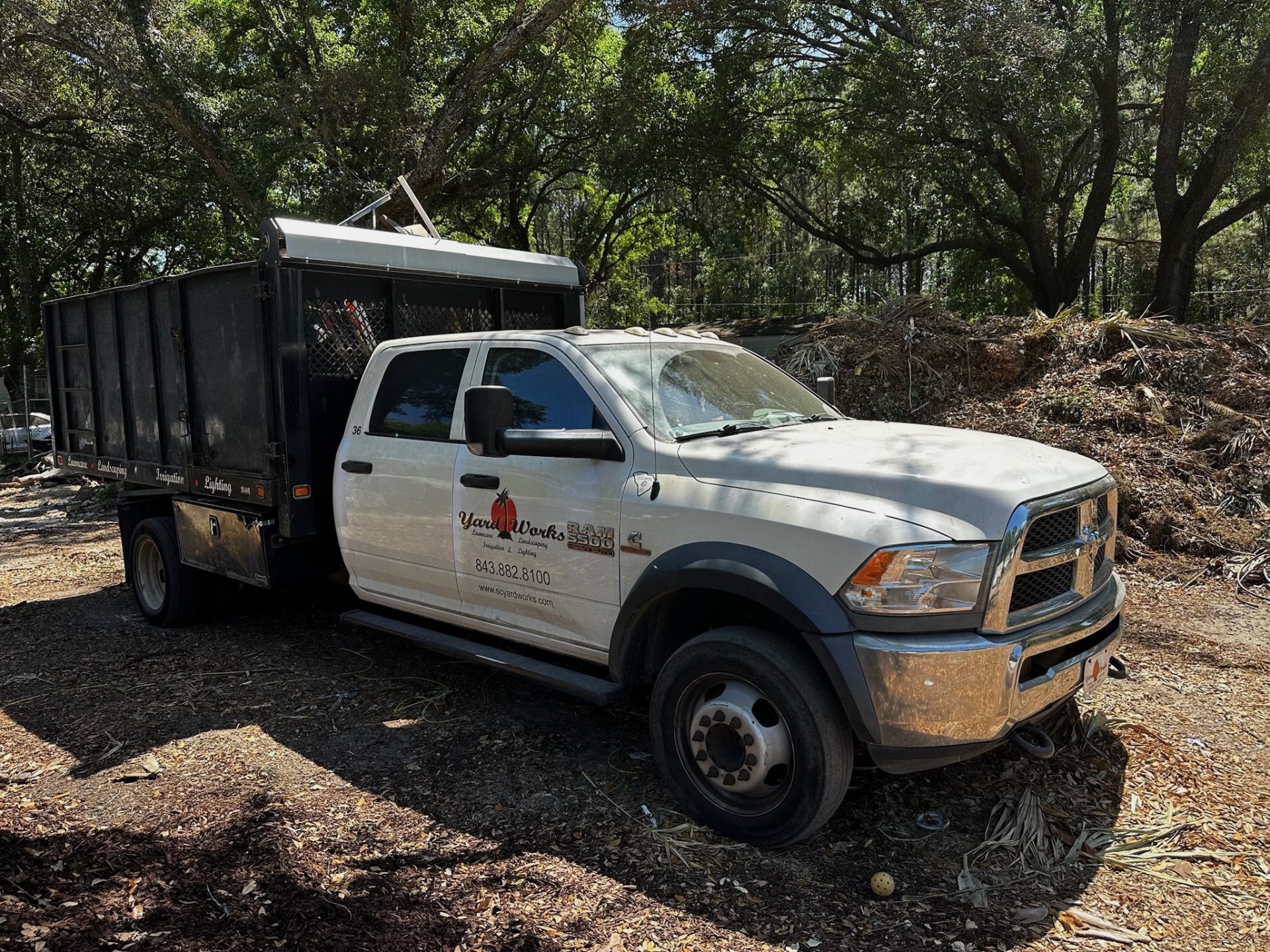 2017 Dodge Ram 5500 Landscape Dump Truck - Image 3 of 33
