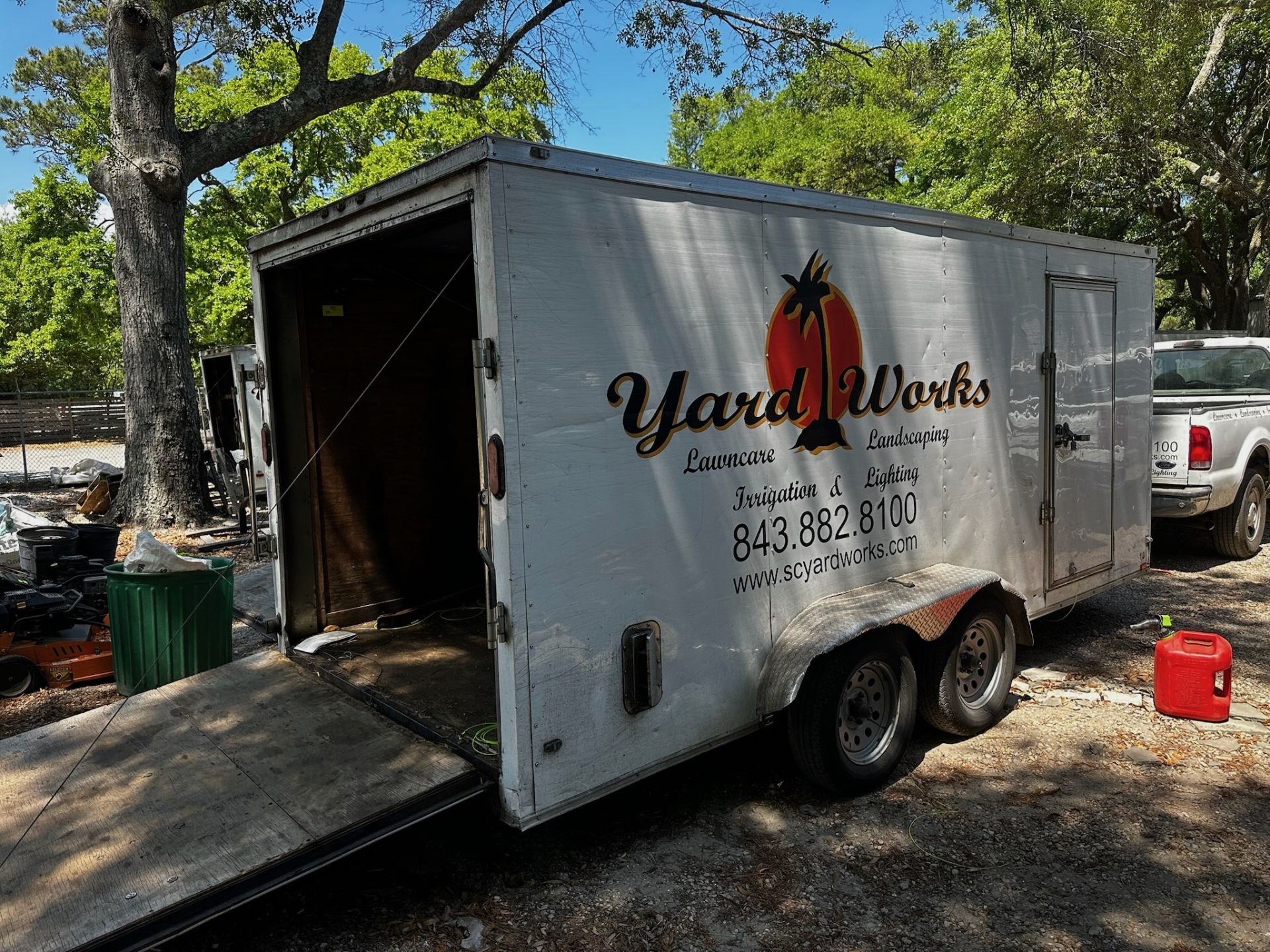 Enclosed Trailer - Image 8 of 13