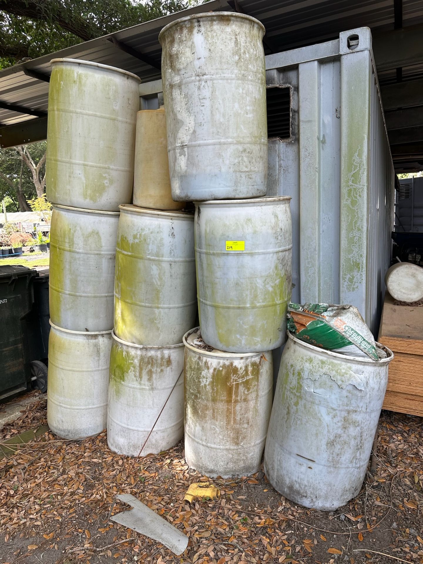 (8) Plastic Liquid Barrels
