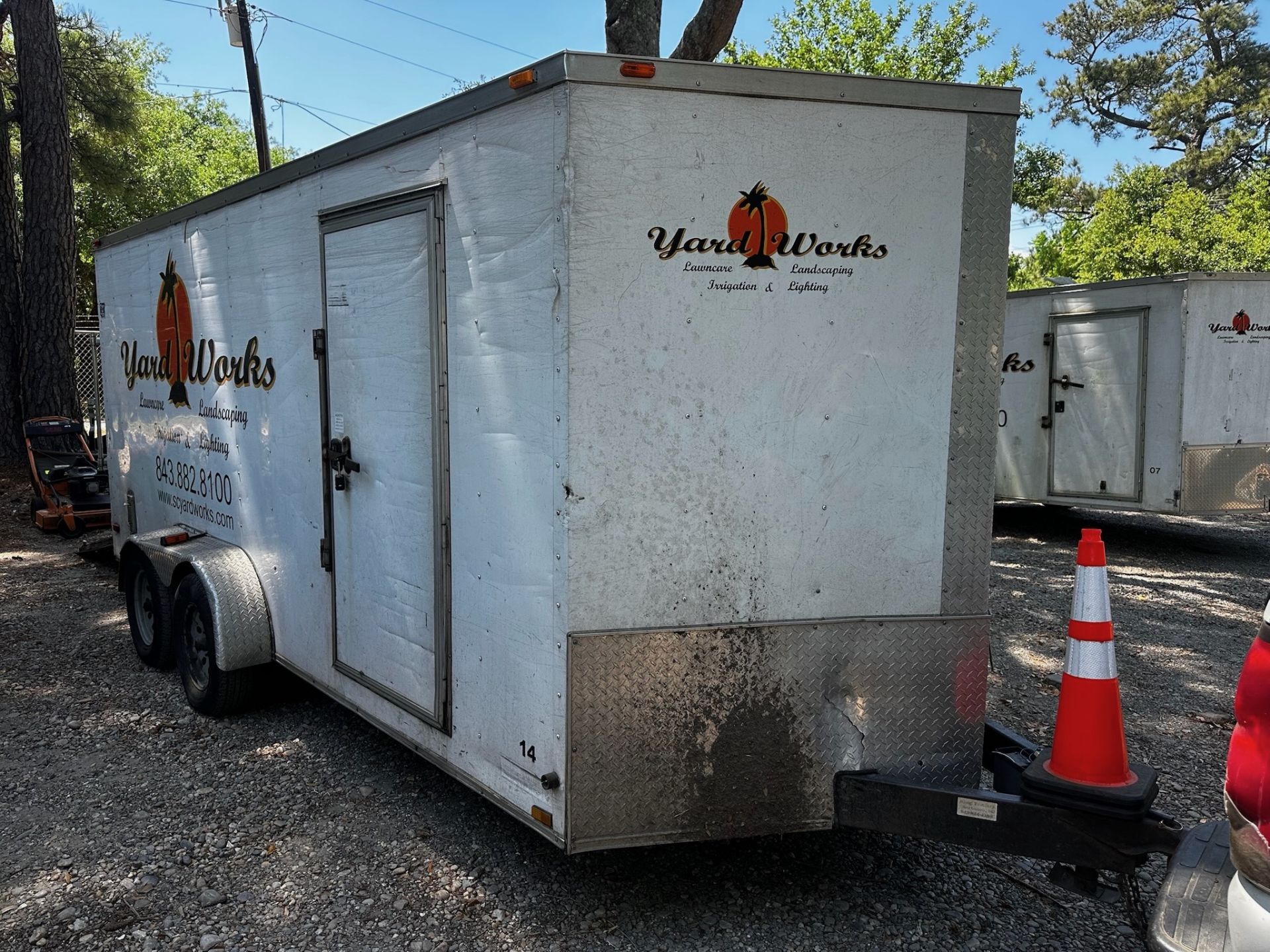 Enclosed Trailer - Image 10 of 10
