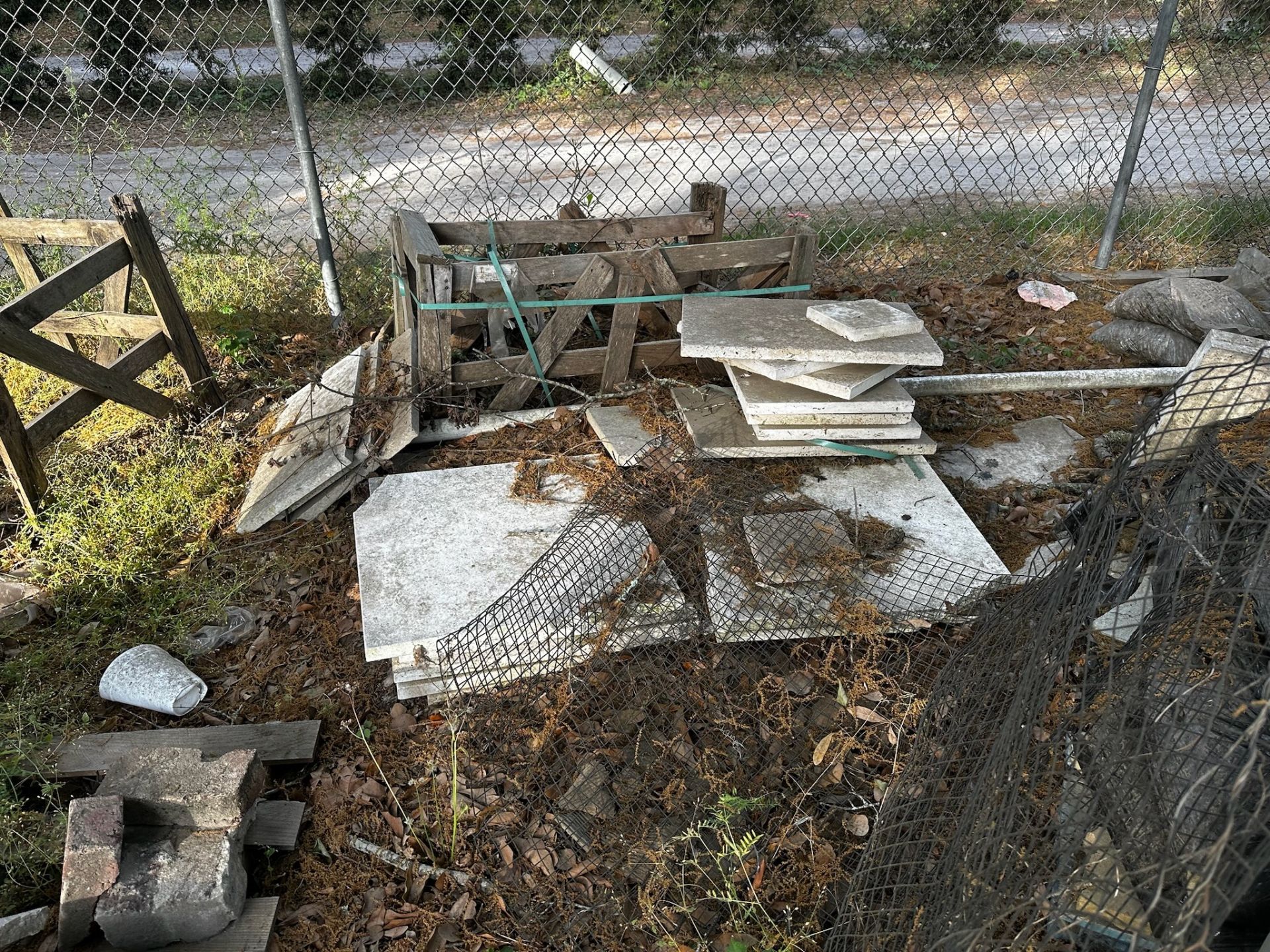 Assorted Landscaping Stone and Pavers - Image 9 of 11