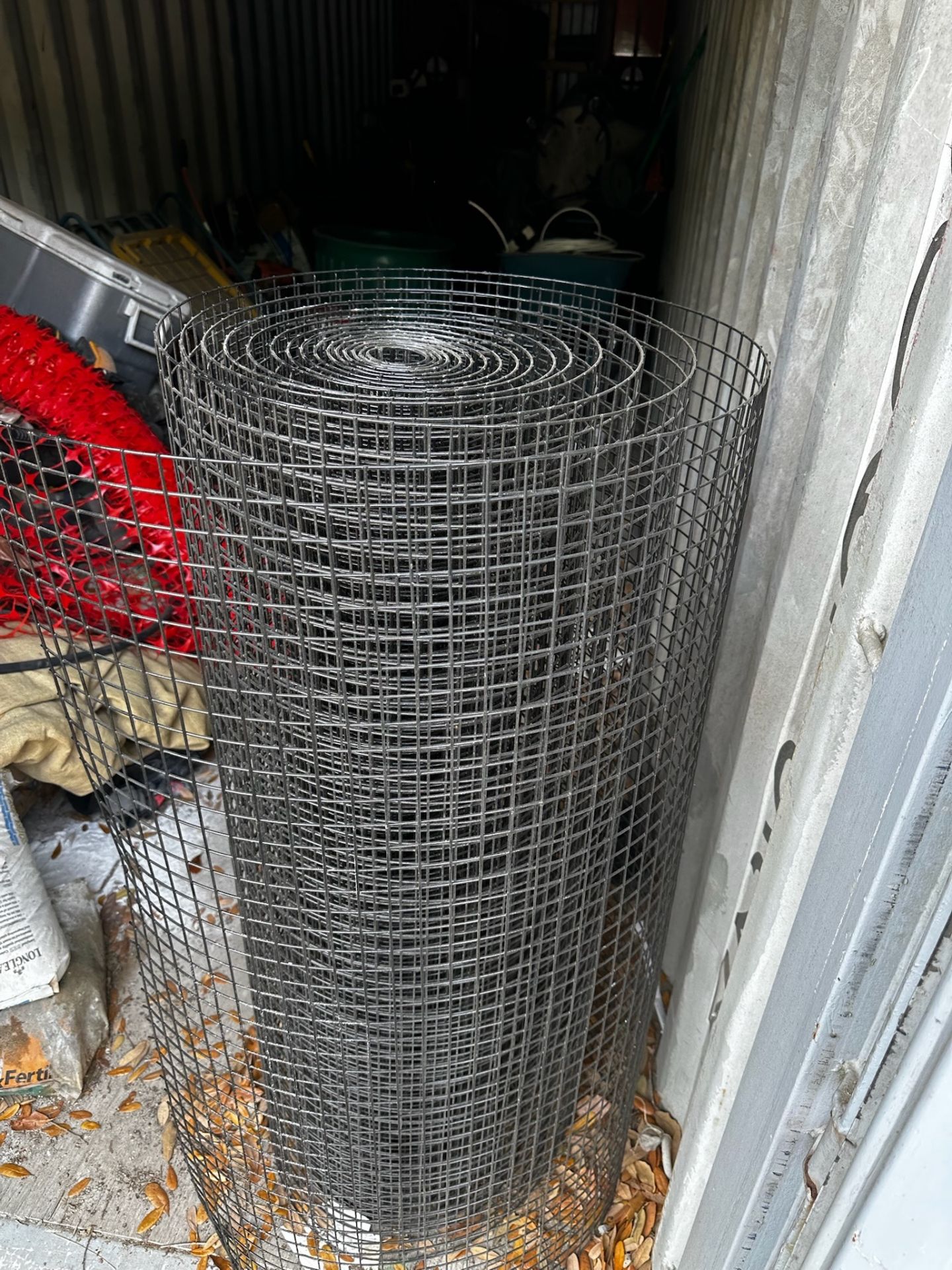 Cargo Storage Contents - Image 2 of 17