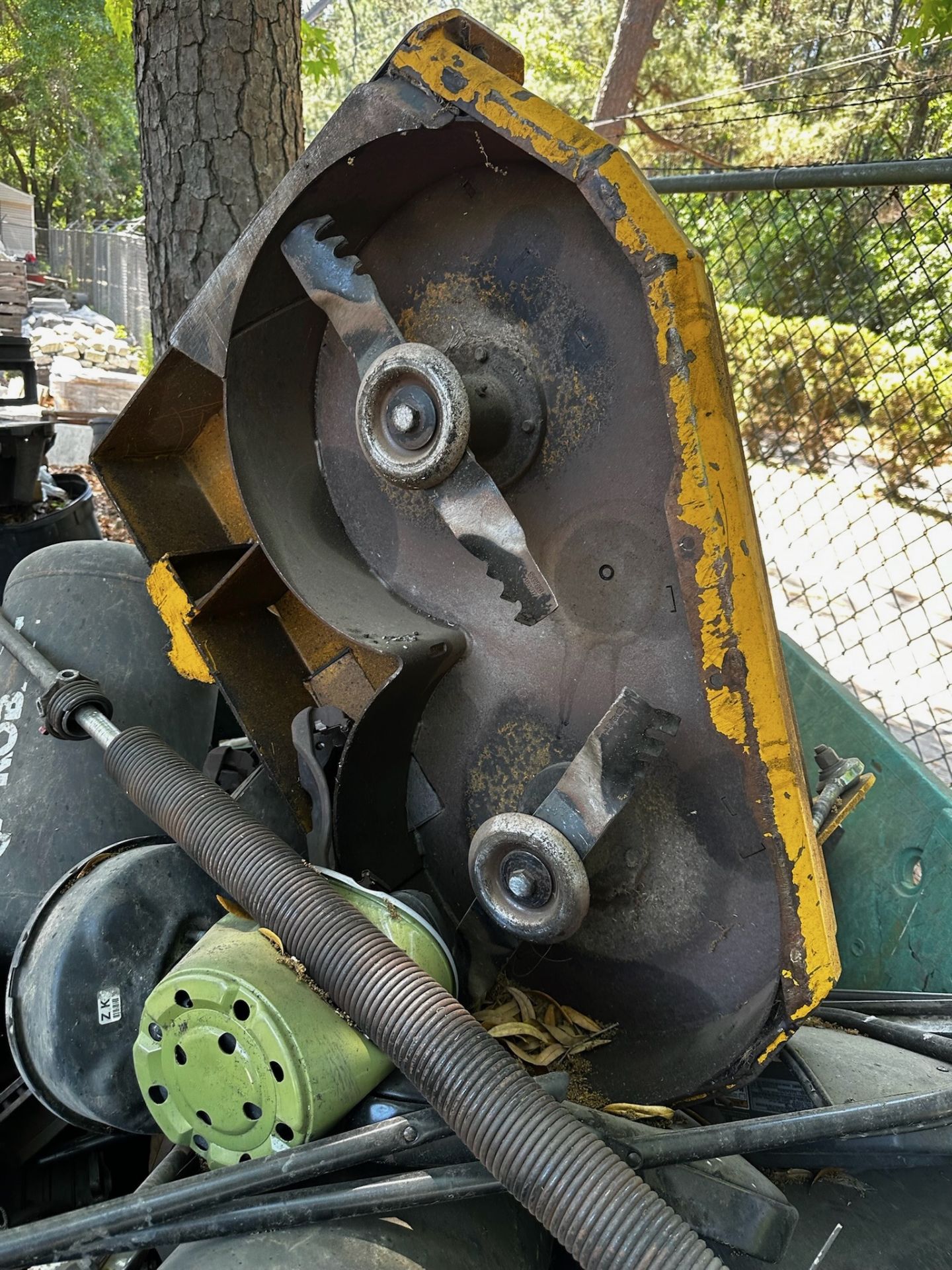 Hustler Stand Bind Mower For Parts - Image 5 of 6