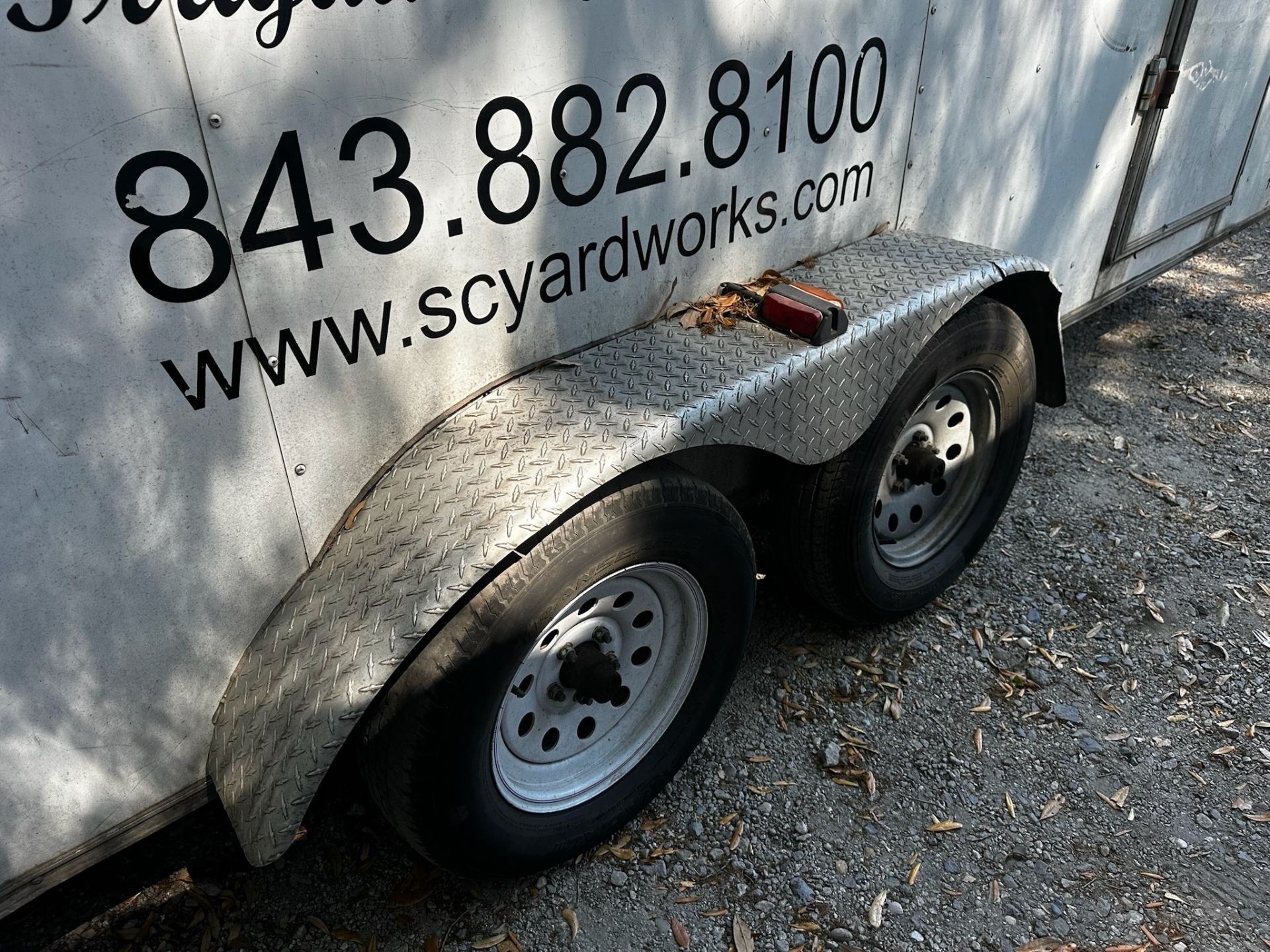 Enclosed Trailer - Image 9 of 10