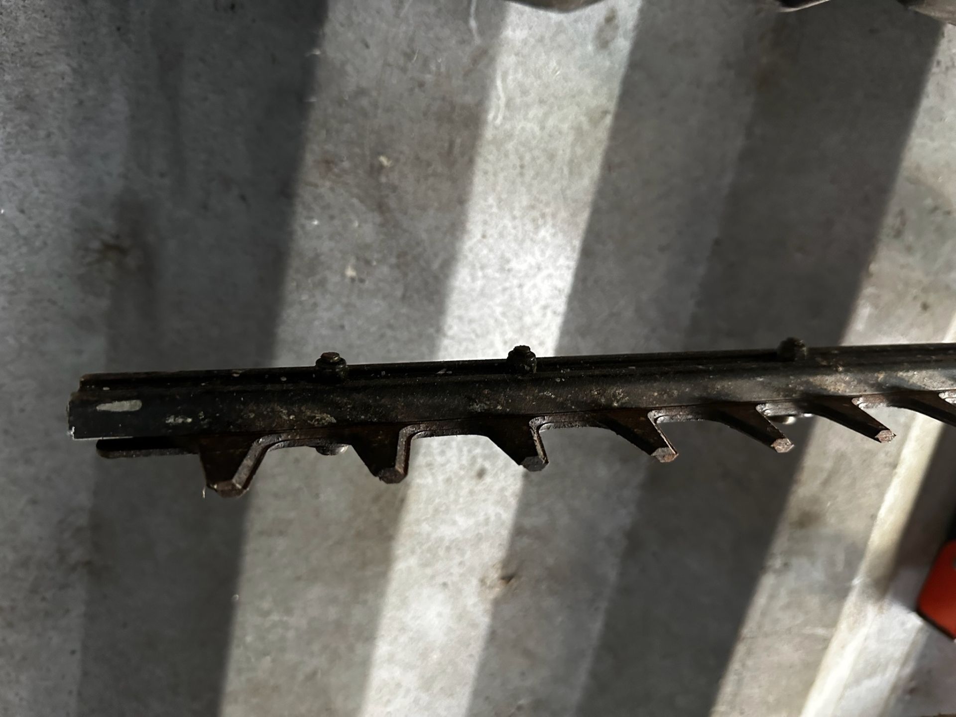 Kress KC241 60V Pole Hedge Trimmer - Image 2 of 2