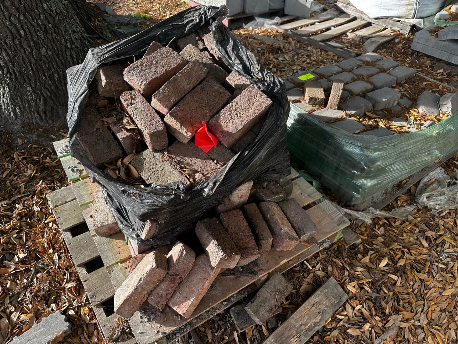 Tumbles Concrete Block - Image 5 of 5