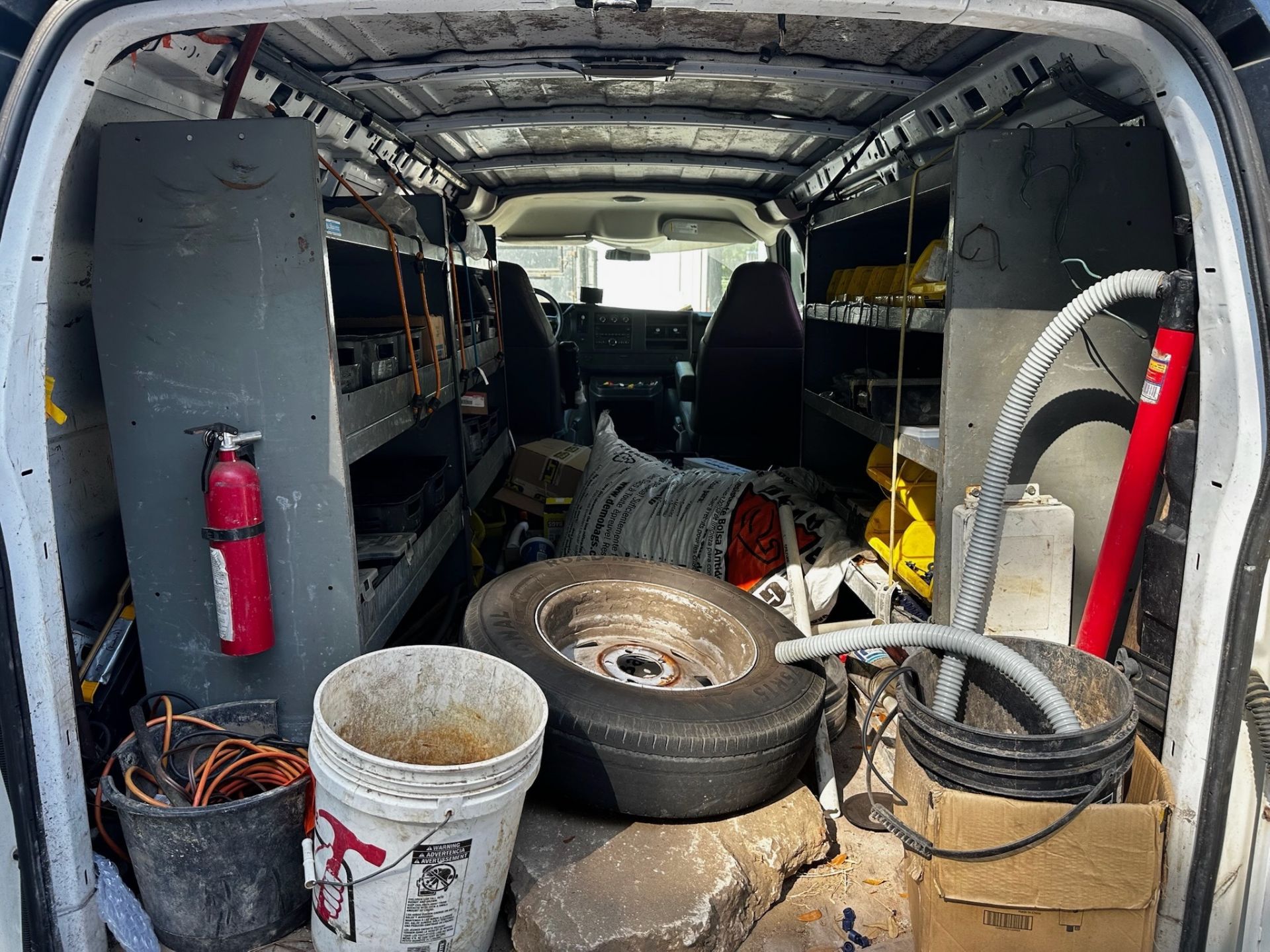 2008 Chevy Express - Image 7 of 23