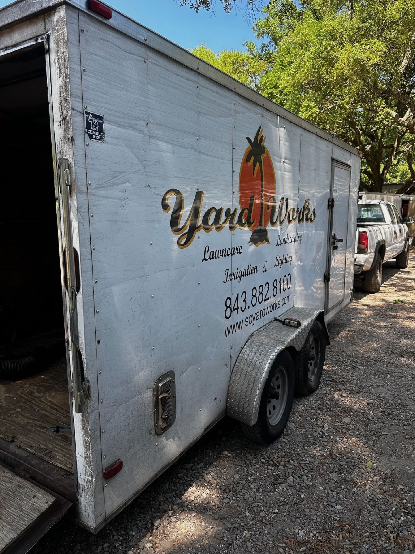 Enclosed Trailer - Image 7 of 10