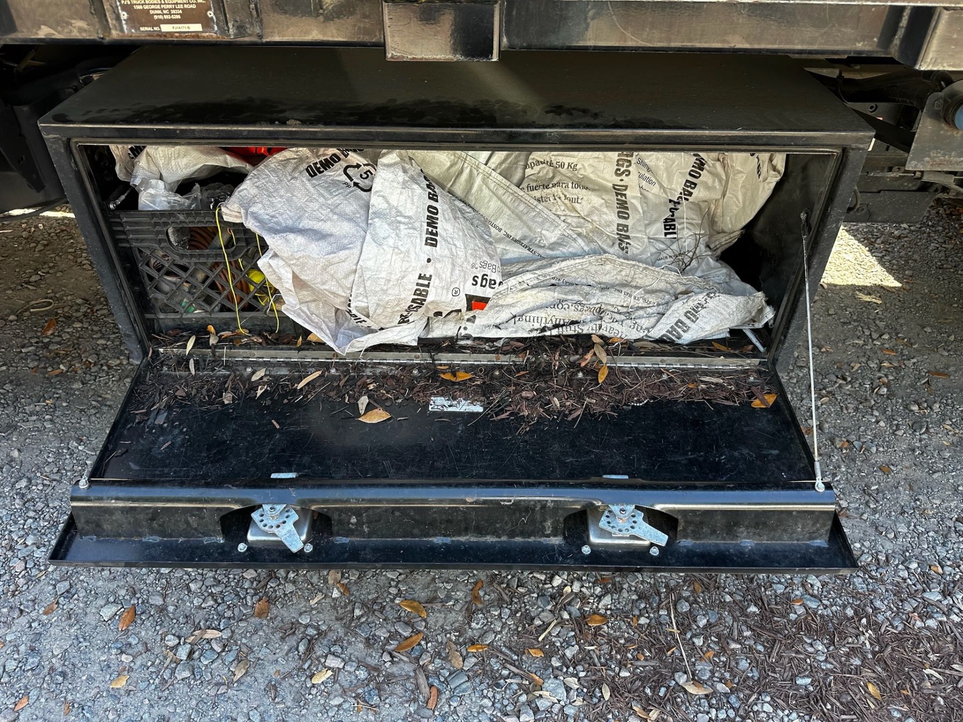 2022 Ford F550 Dump Truck - Image 12 of 20