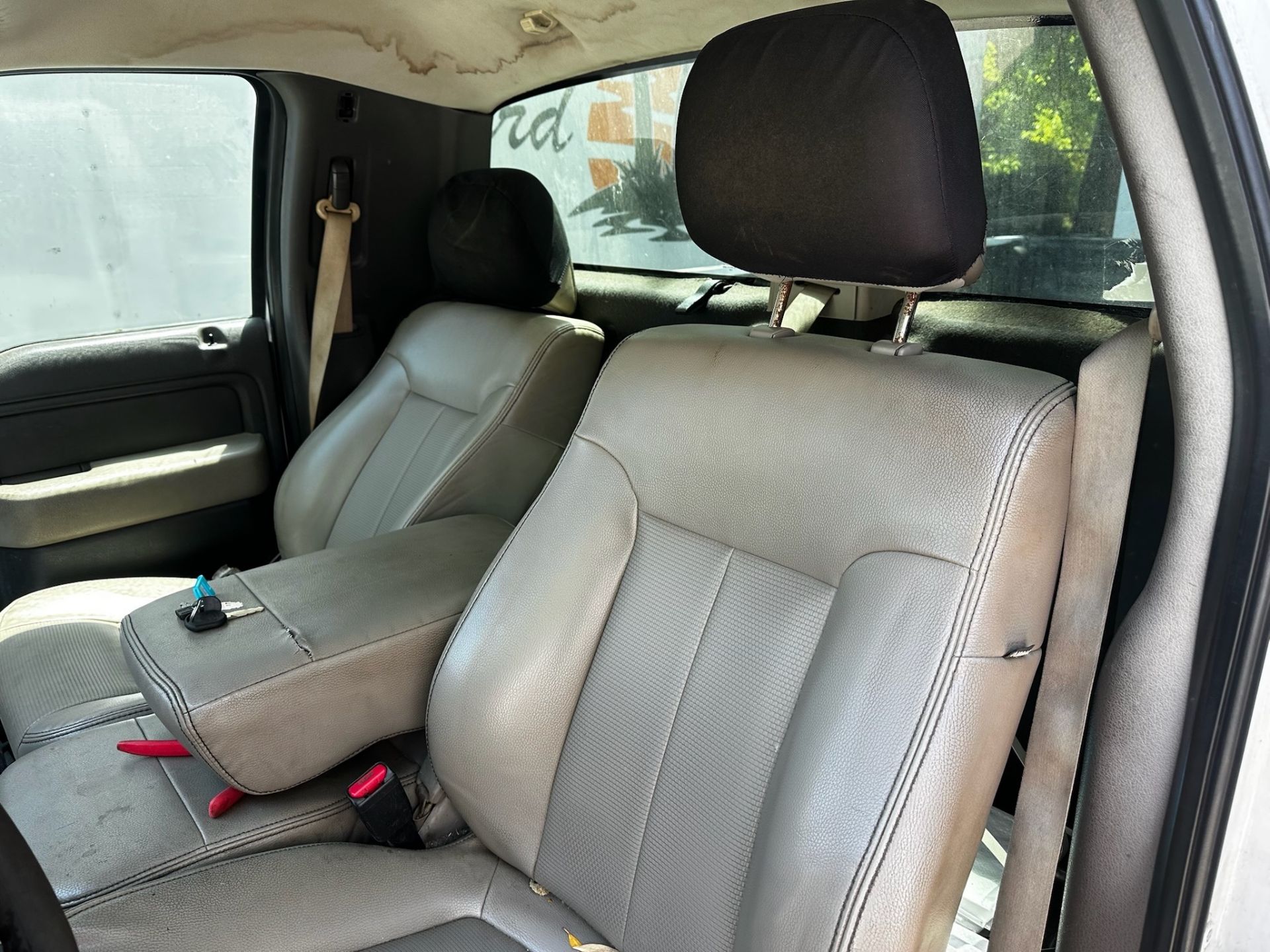 2010 Ford F150 - Image 11 of 16
