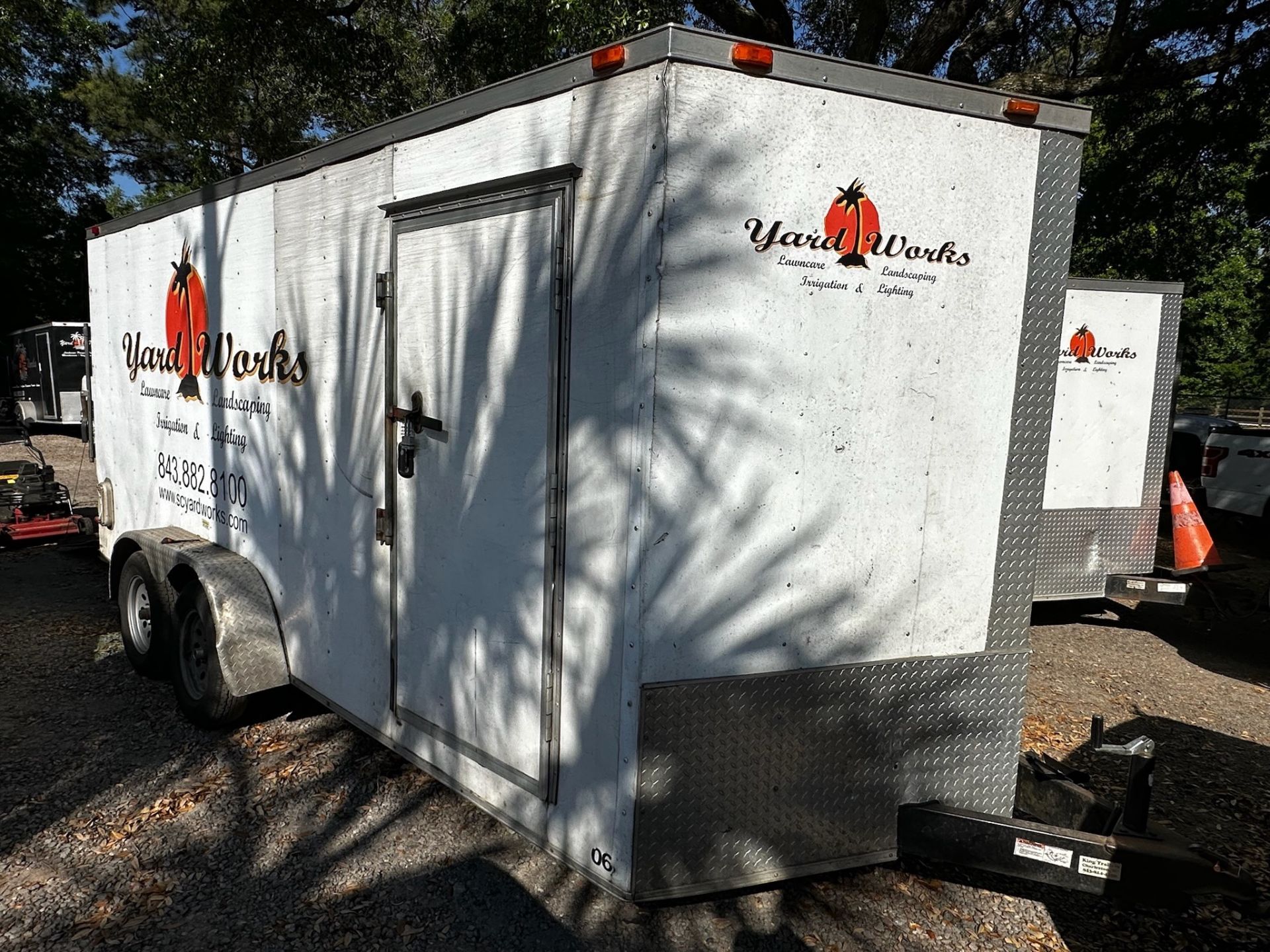 Enclosed Trailer - Image 5 of 6