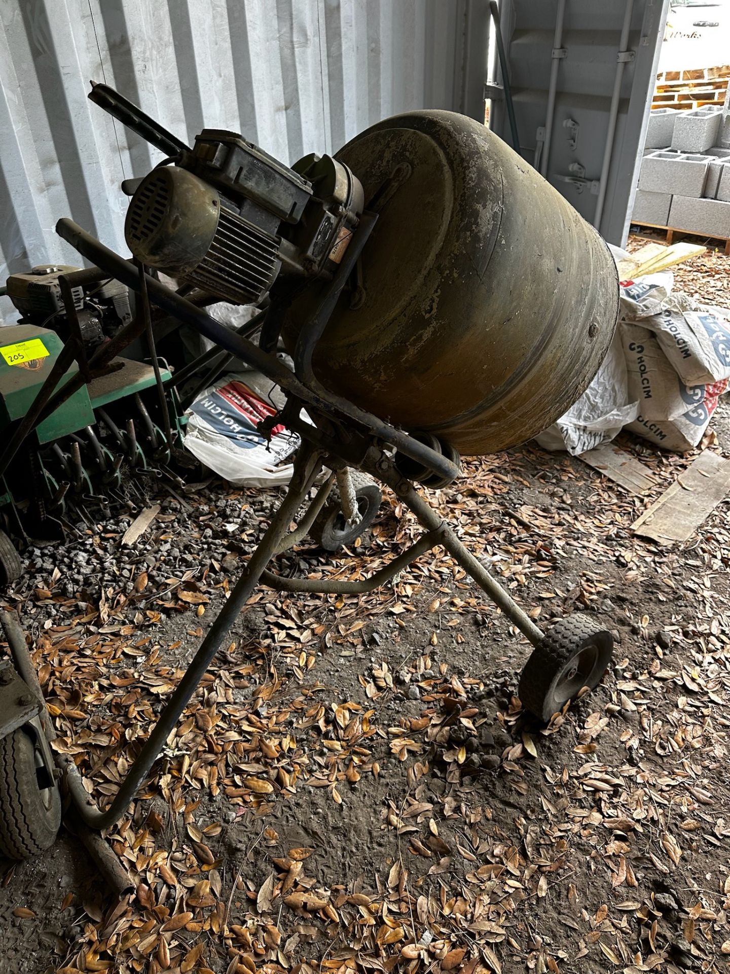 Cement Mixer - Image 2 of 6