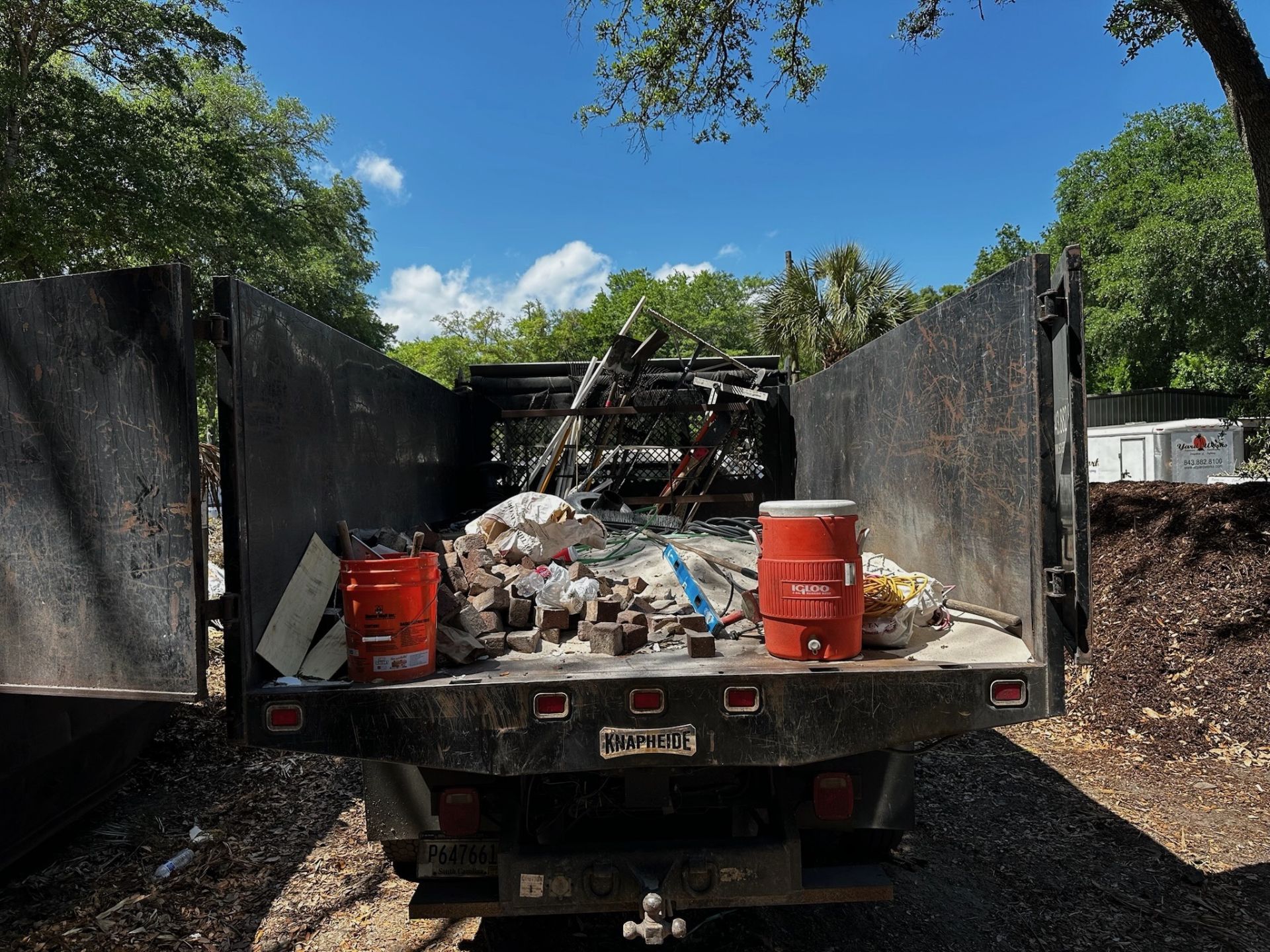 2017 Dodge Ram 5500 Landscape Dump Truck - Image 13 of 33