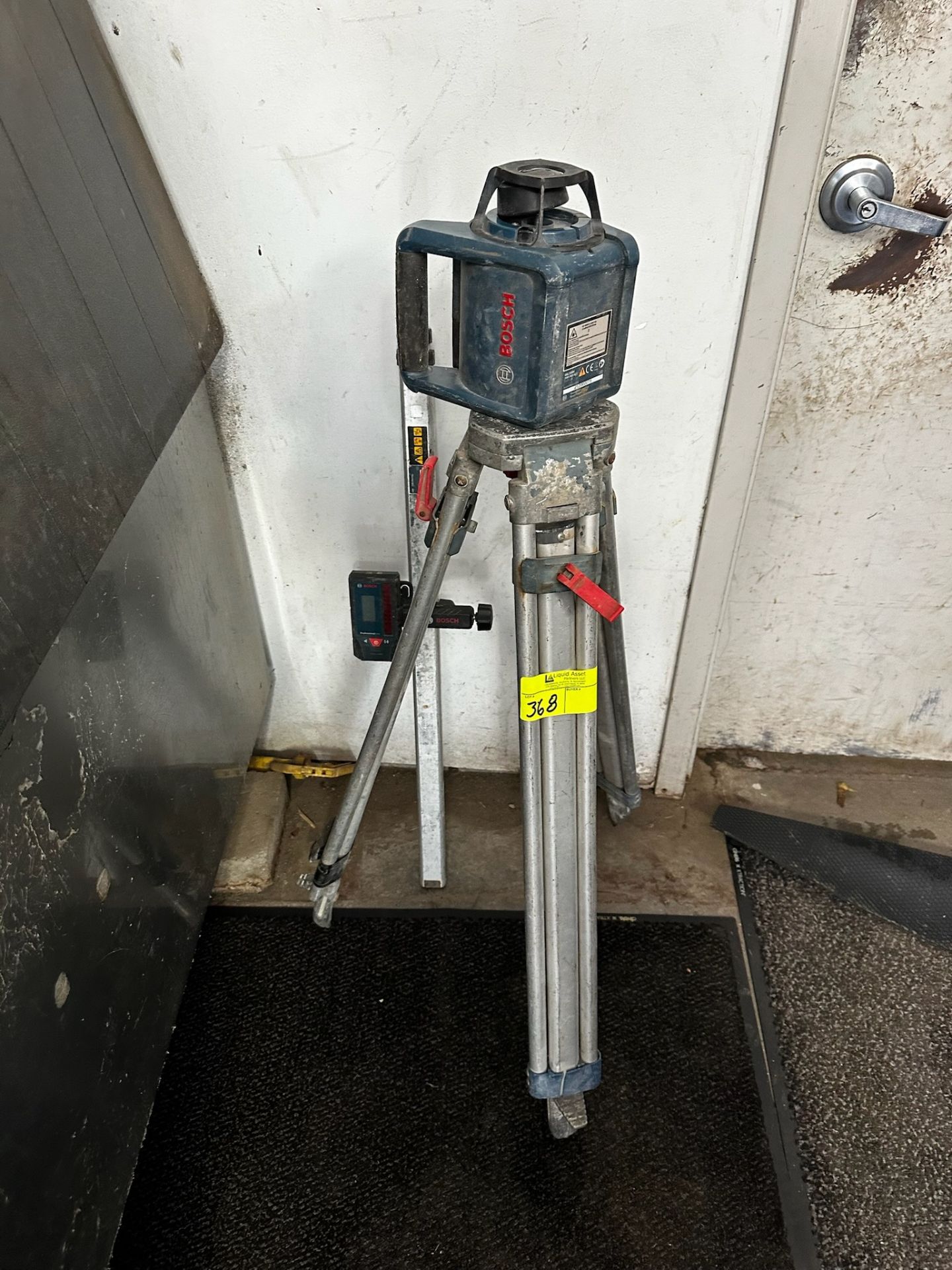 Bosch Grl 250 HV Professional Rotary Level and LR10 Laser Receiver