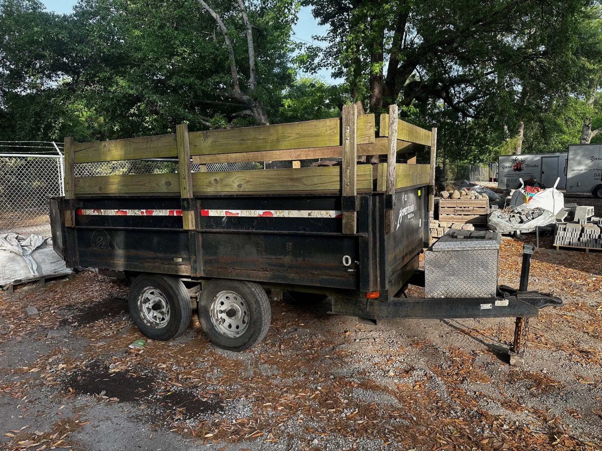 Homesteader Dump Trailer - Image 4 of 13