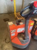Toyota 8HBW23 Electric Palletjack - Serial: 8HBW23-80108