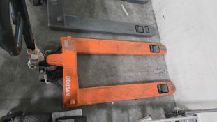 Manual Pallet Jack
