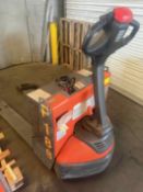 Toyota 8HBW23 Electric Palletjack - Serial: 8HBW23-80106