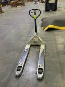 Crown Manual Pallet Jack