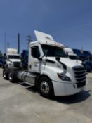 2021 FREIGHTLINER CASCADIA Daycab Body Type: Chassis