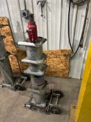 Crissur Jack Stand