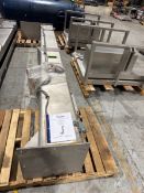 Custom Metalcraft S/S Column Lift