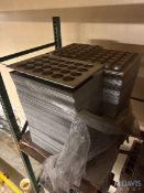 AMERICAN PAN APROX. (200) 6X4 ROUND MOLD PANS