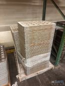 APROX. (175) 6X4 SQUARE MOLD PANS