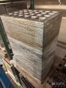 APROX. (120) 6X4 SQUARE MOLD PANS