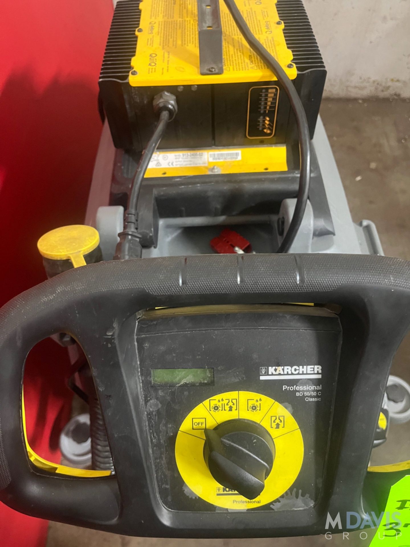 KARCHER WALK-BEHIND FLOOR SCRUBBER - Image 4 of 8