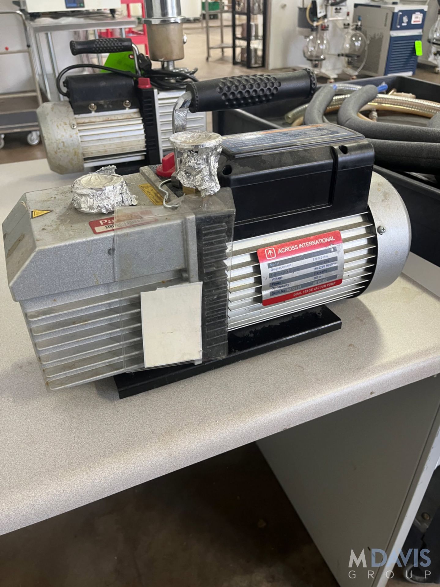 ACROSS INTERNATIONAL DUAL STAGE VACUUM - Image 2 of 6