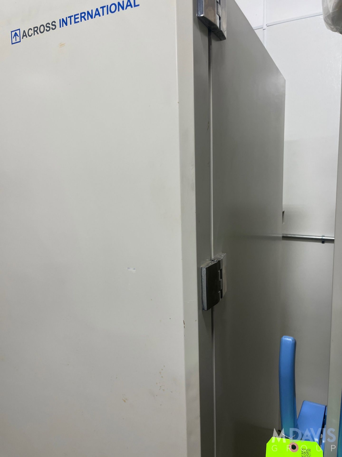 ACROSS INTERNATIONAL ULTRA-LOW TEMPERATURE FREEZER - Image 6 of 9