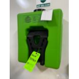 ULINE EMERGENCY EYEWASH STATION
