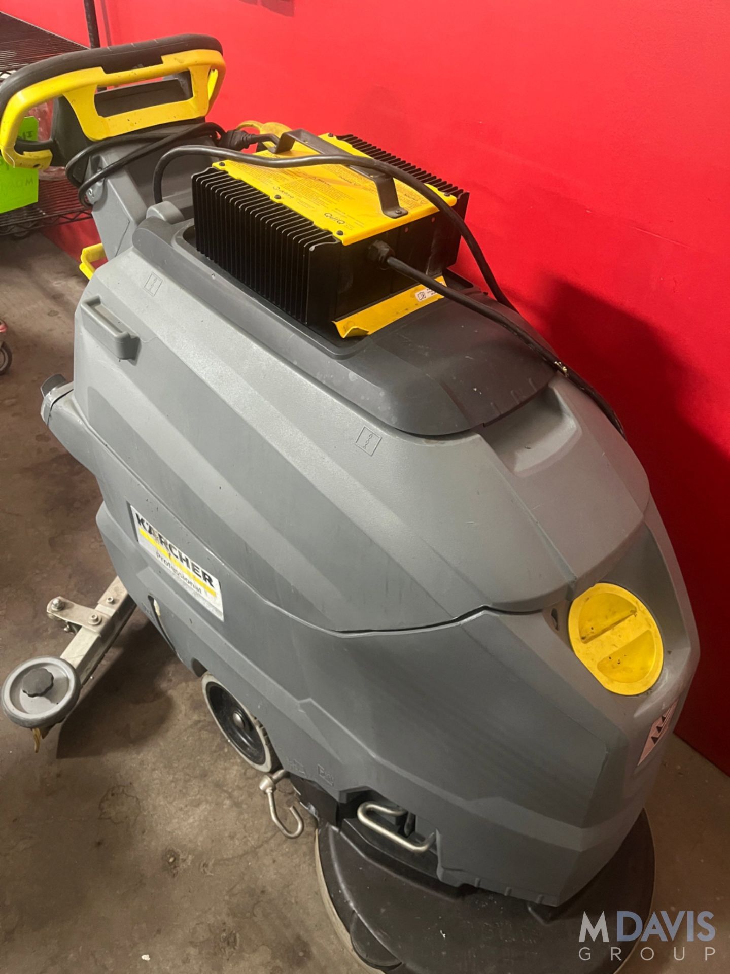 KARCHER WALK-BEHIND FLOOR SCRUBBER - Image 6 of 8