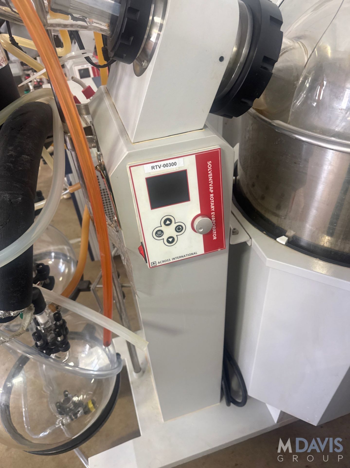 2019 ACROSS INTERNATIONAL SOLVENTVAP ROTARY EVAPORATOR - Image 8 of 9