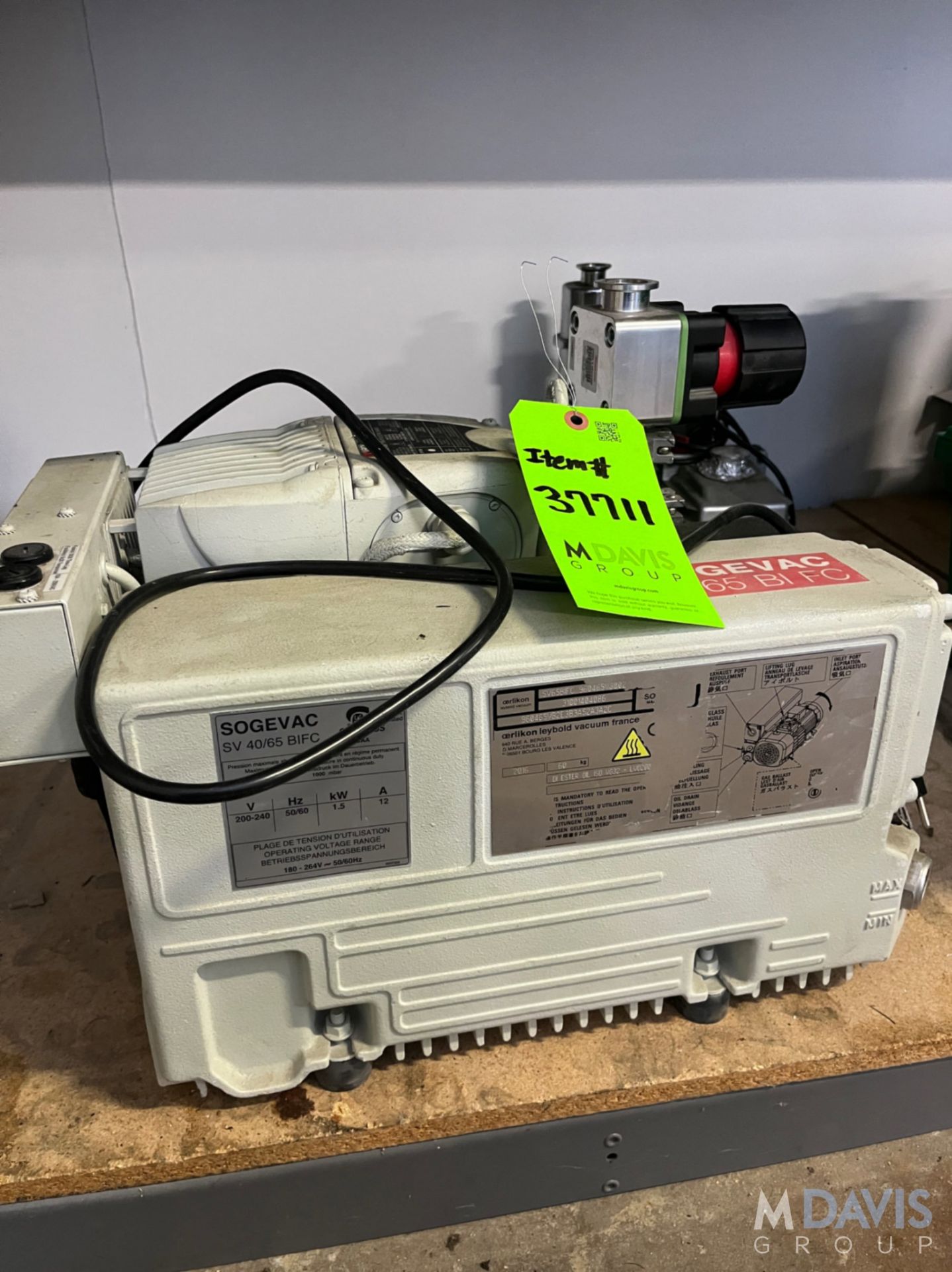 SOGEVAC OIL-SEALED ROTARY VANE PUMP - Image 8 of 8