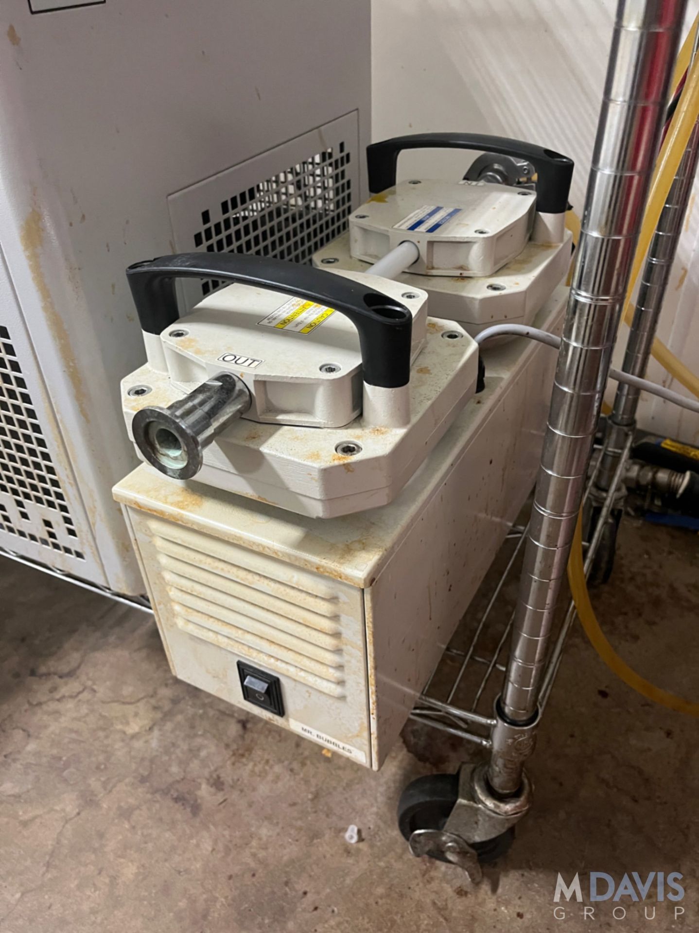 ULVAC VACUUM PUMP - Image 5 of 8