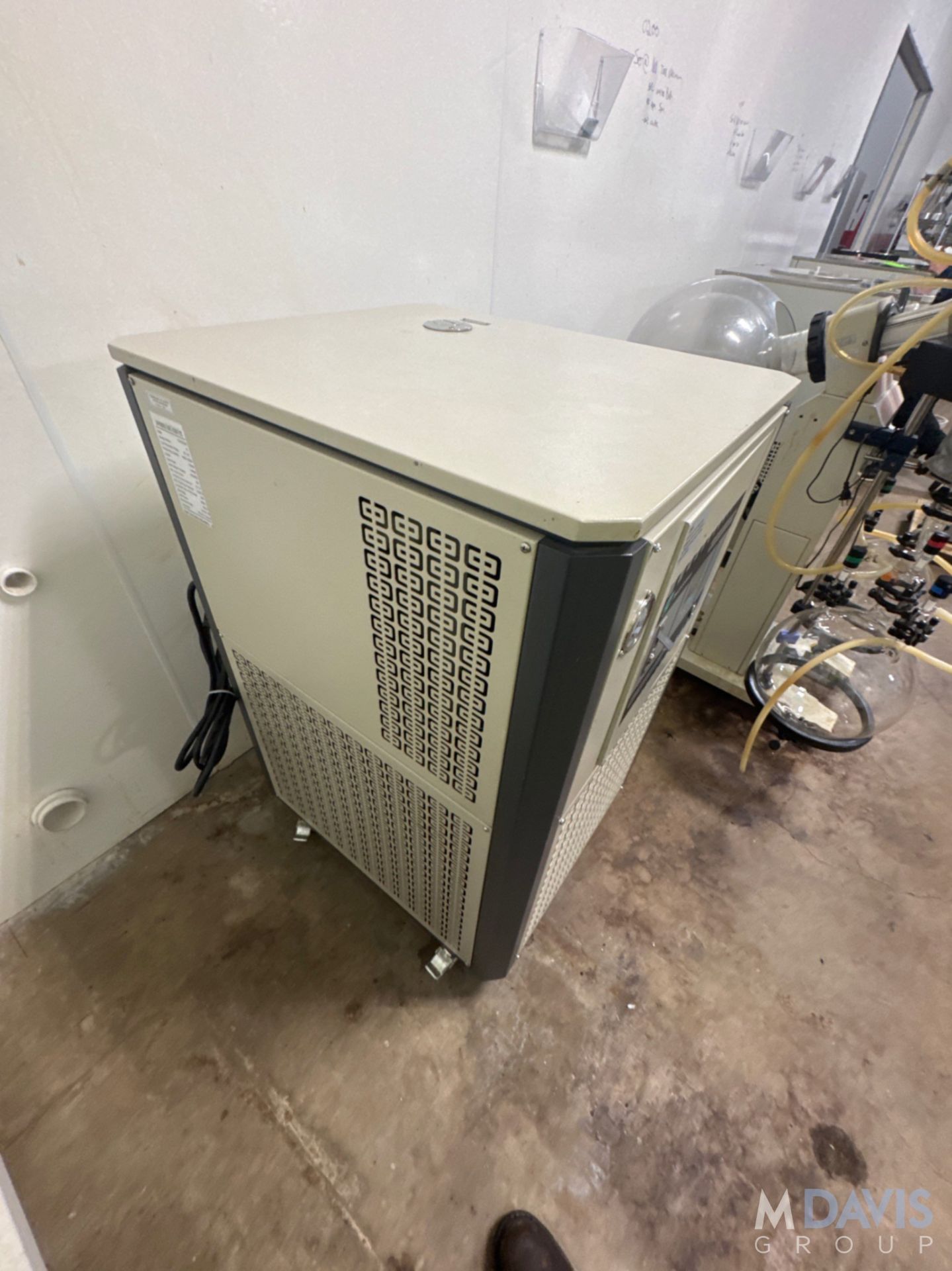 2019 TOUCH SCIENCE INSTRUMENTS LOW-TEMPERATURE COOLANT CIRCULATION PUMP - Image 4 of 6