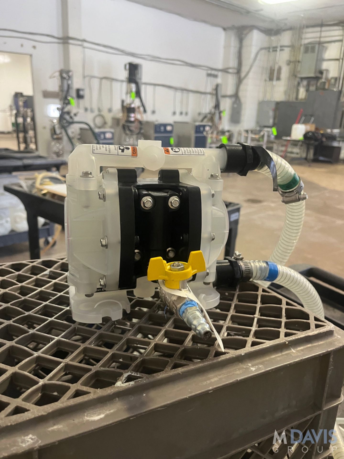 ARO DOUBLE DIAPHRAGM PUMP