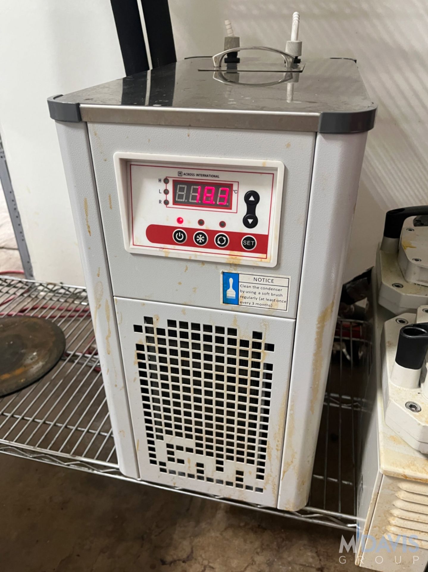 ACROSS INTERNATIONAL RECIRCULATING CHILLER - Image 2 of 7