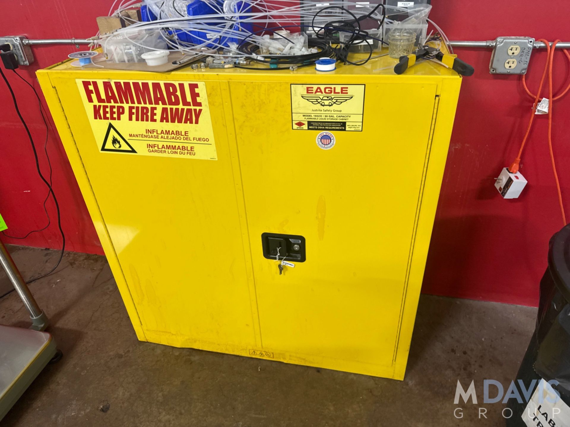 EAGLE 30 GAL. DOUBLE DOOR STORAGE CABINET - Image 2 of 4