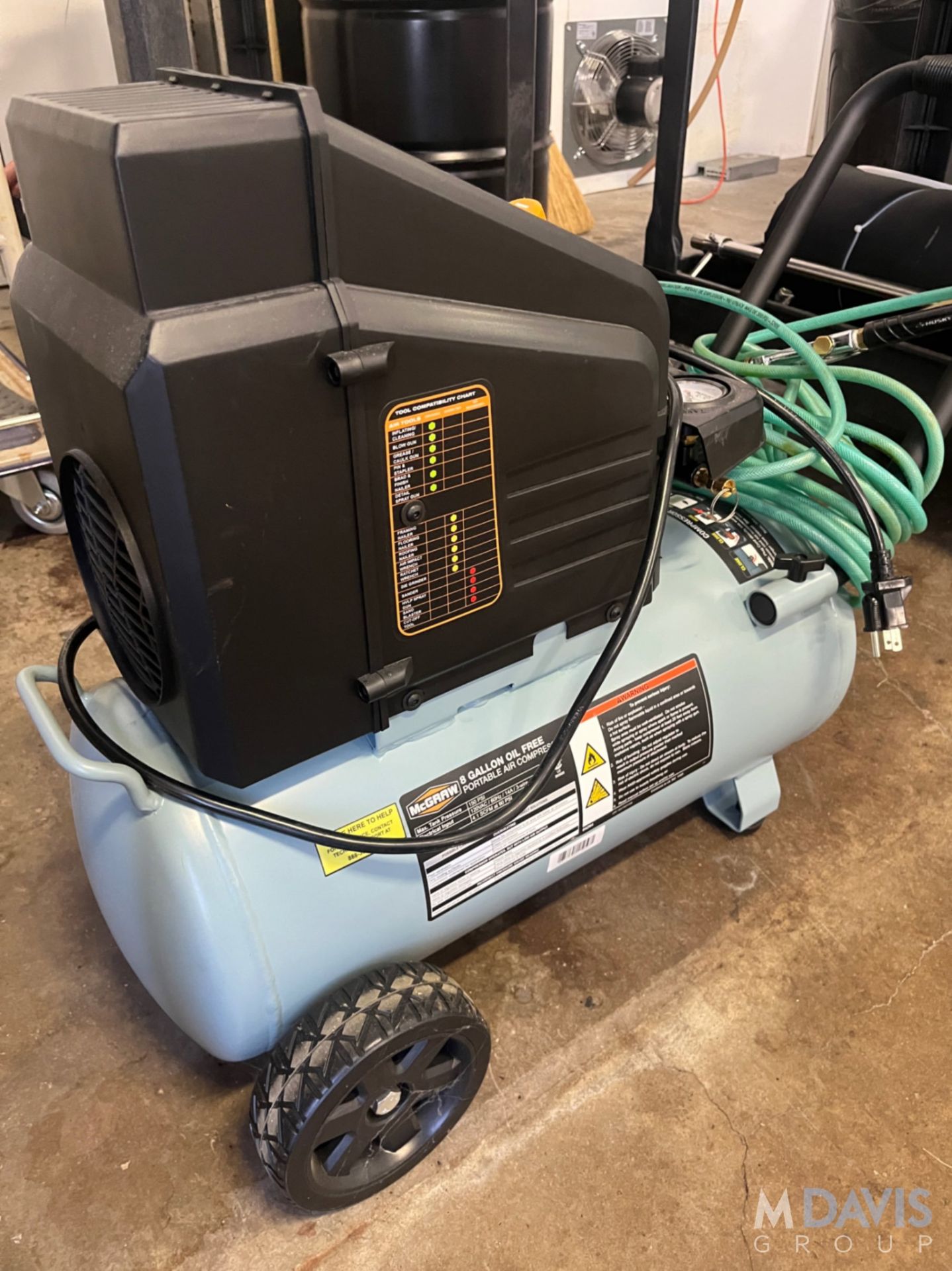 MCGRAW 8 GALLON OIL FREE PORTABLE AIR COMPRESSOR - Image 2 of 7