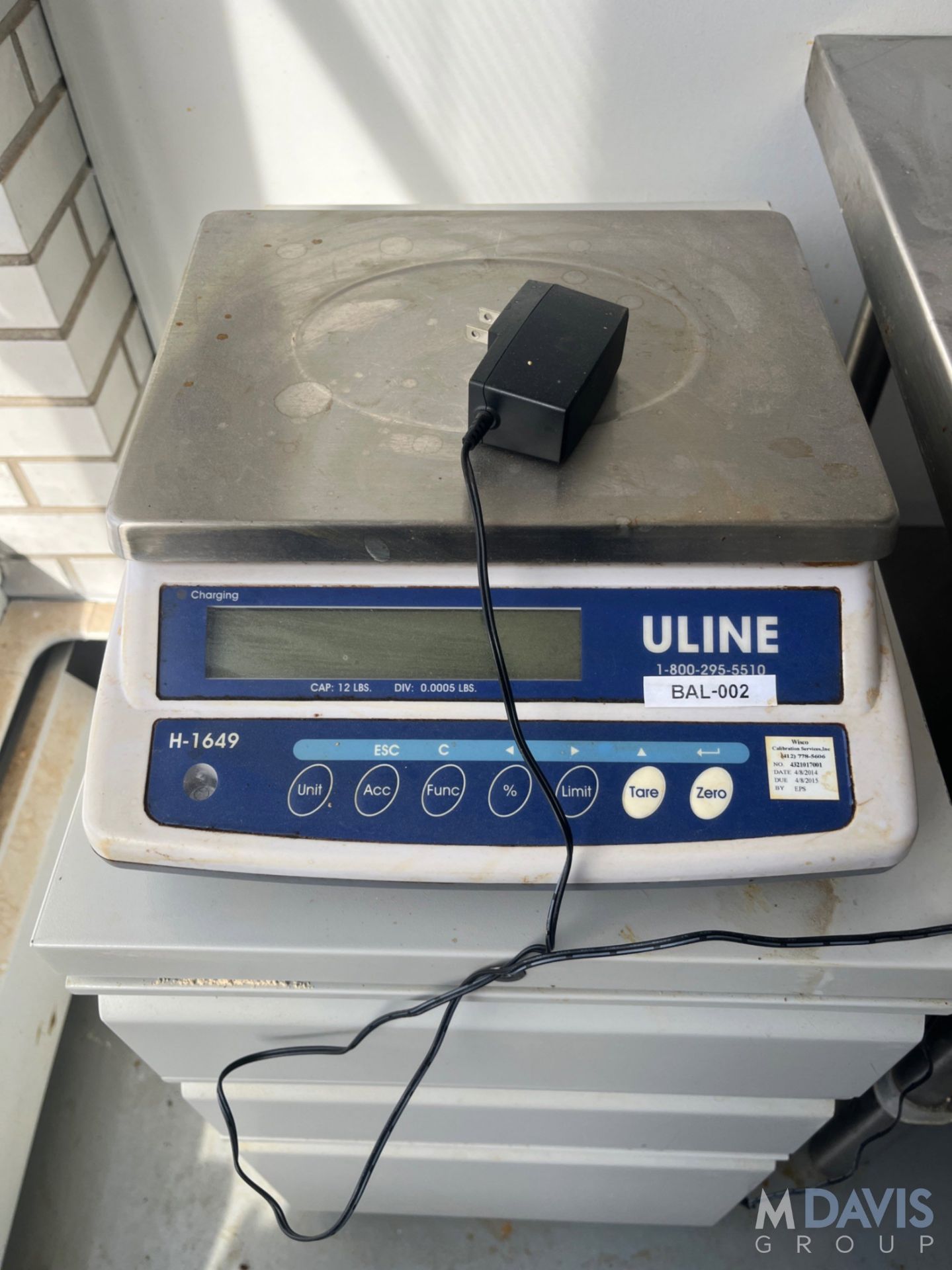 ULINE TABLETOP SCALE