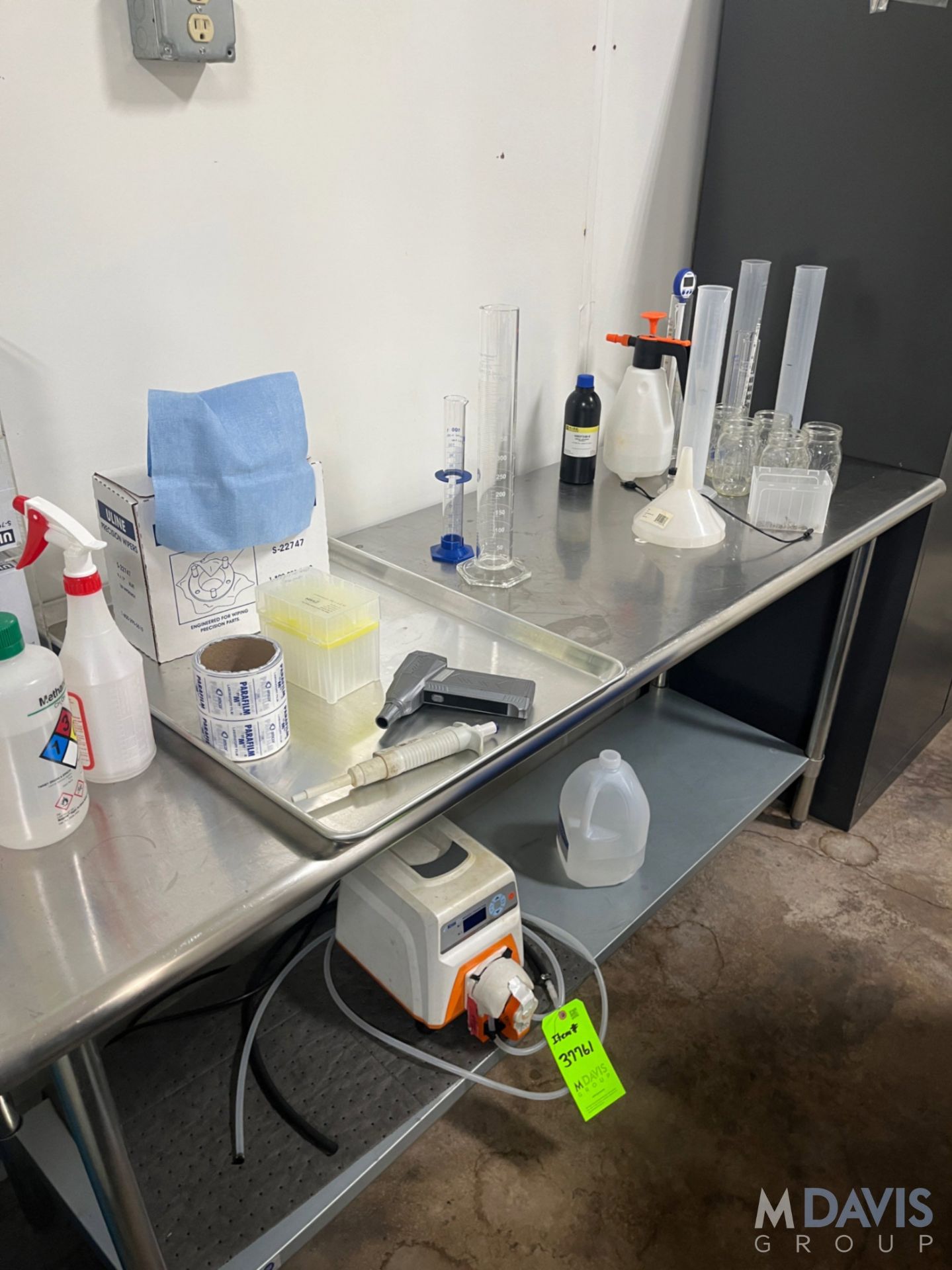 S/S TABLE - Image 2 of 3