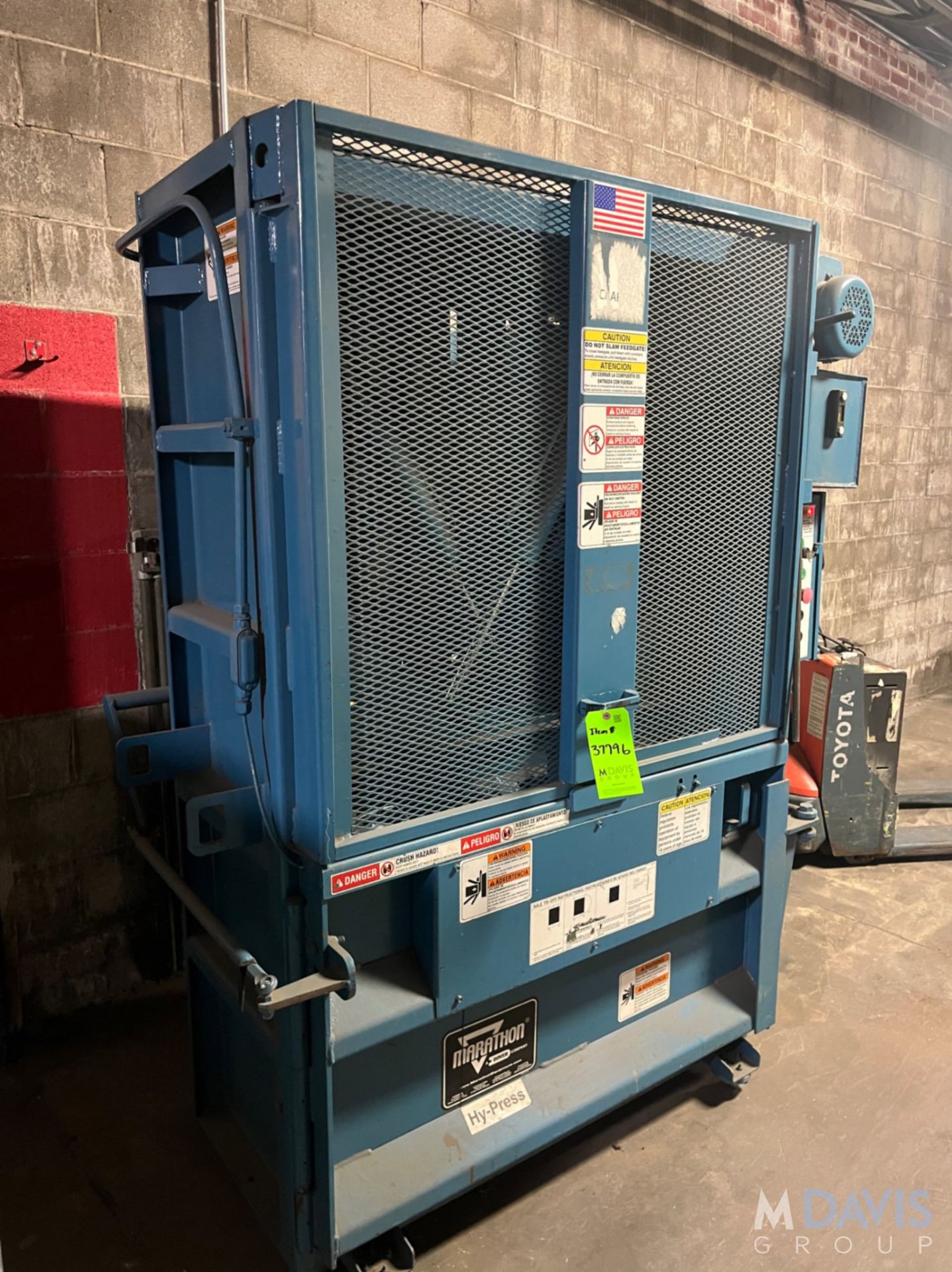 MARATHON HY-PRESS BALER - Image 9 of 9
