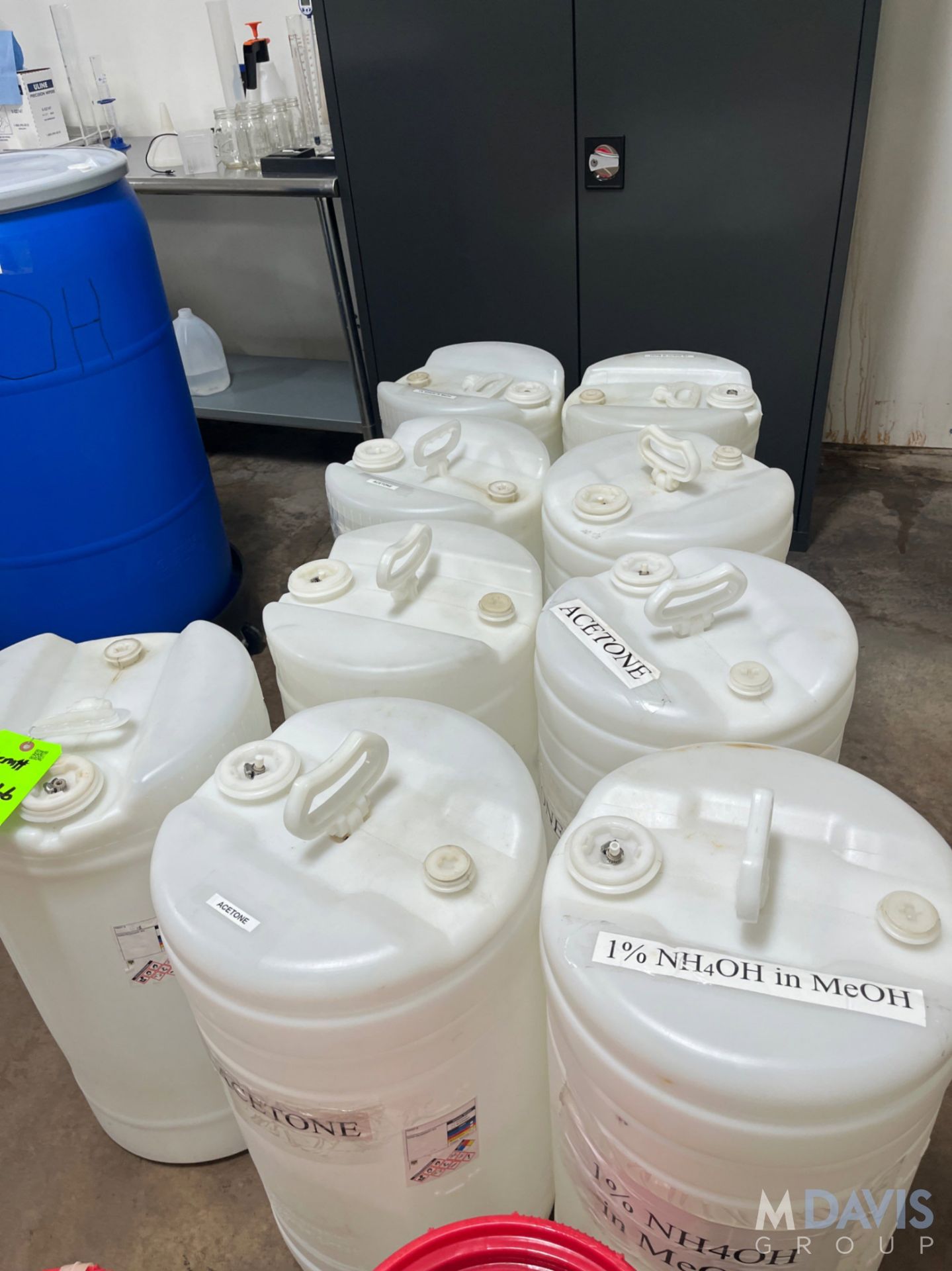 (9) 15 GAL CLOSED TOP NATURAL PLASTIC DRUM - Image 2 of 5