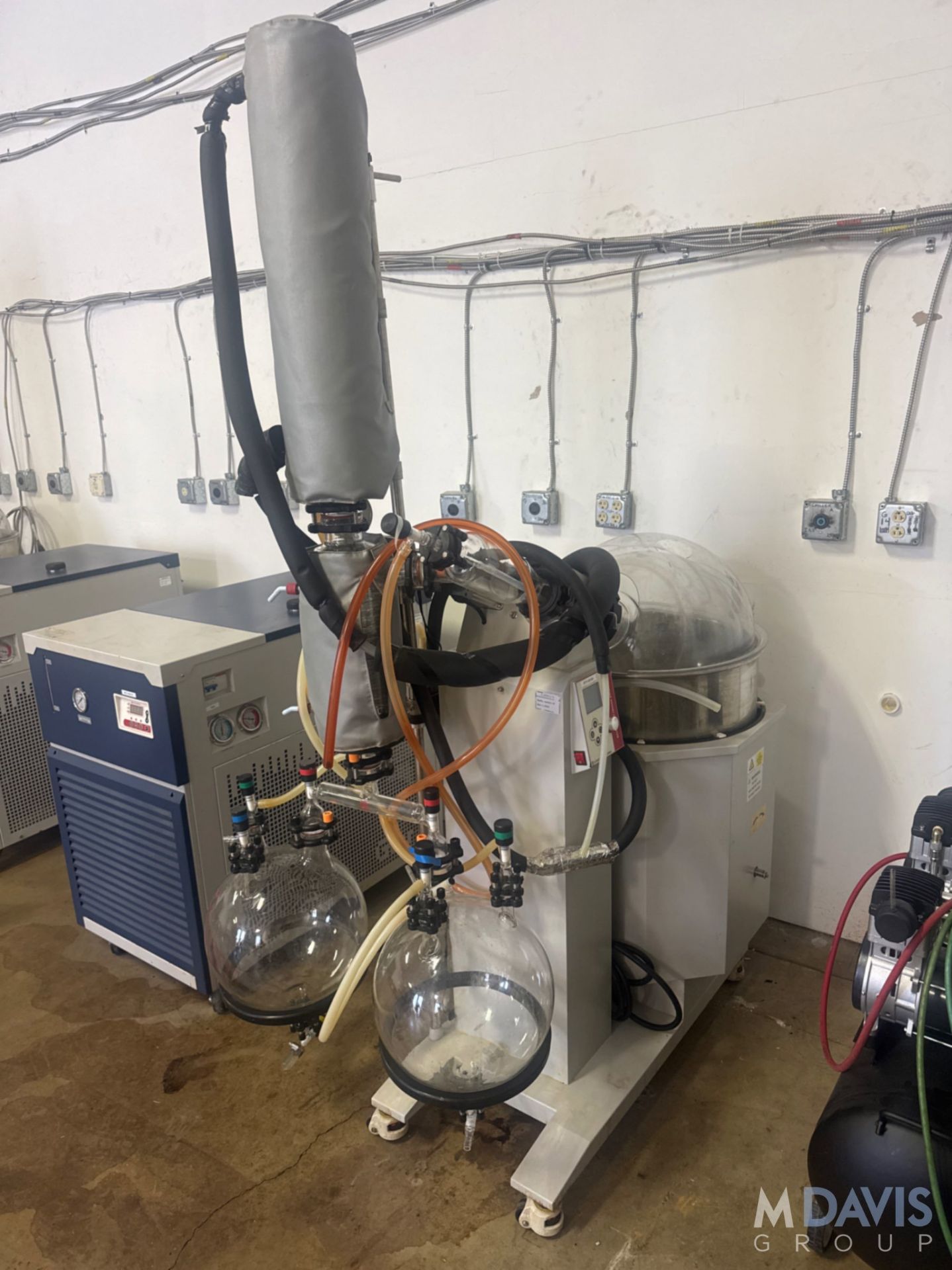 ACROSS INTERNATIONAL SOLVENTVAP ROTARY EVAPORATOR - Image 2 of 10